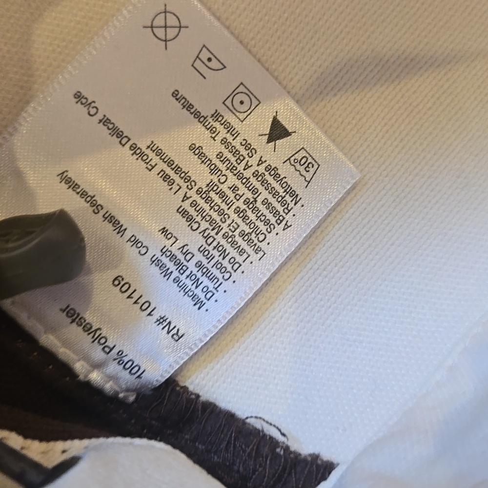 Cloudveil Jackson Hole, Wyoming Creamy White Windbreaker - Picture 10 of 15